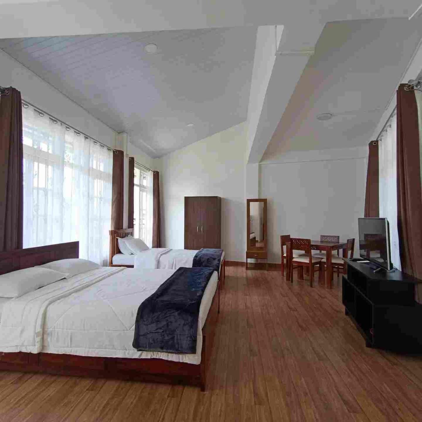 Hotel Edelweiss à Kohima Extérieur photo